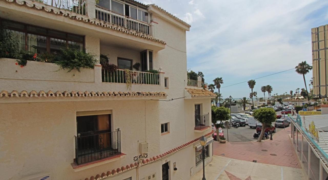 Carihuela Beach Apartment, 2Nd Line Torremolinos Eksteriør bilde